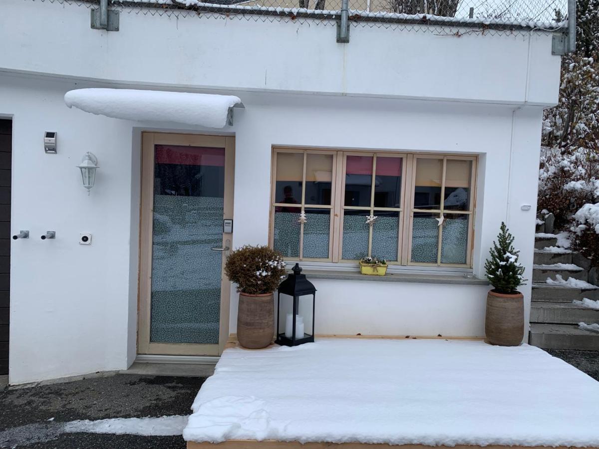 Chasa Bazzi Scuol Exterior foto