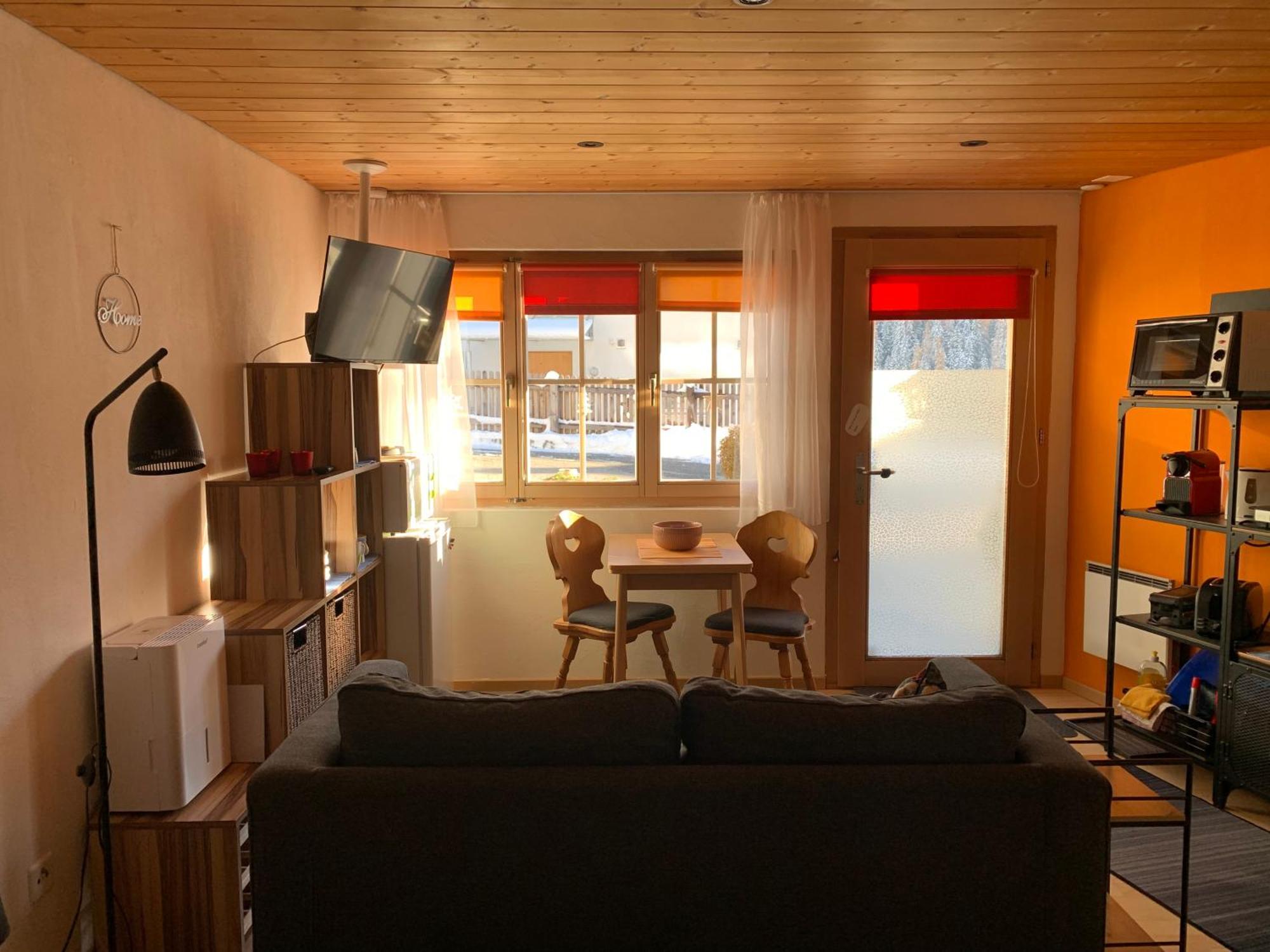 Chasa Bazzi Scuol Exterior foto