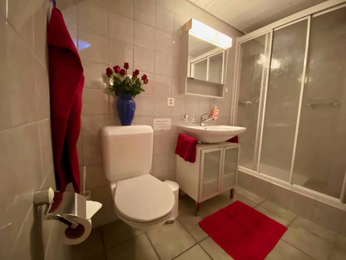 Chasa Bazzi Scuol Exterior foto